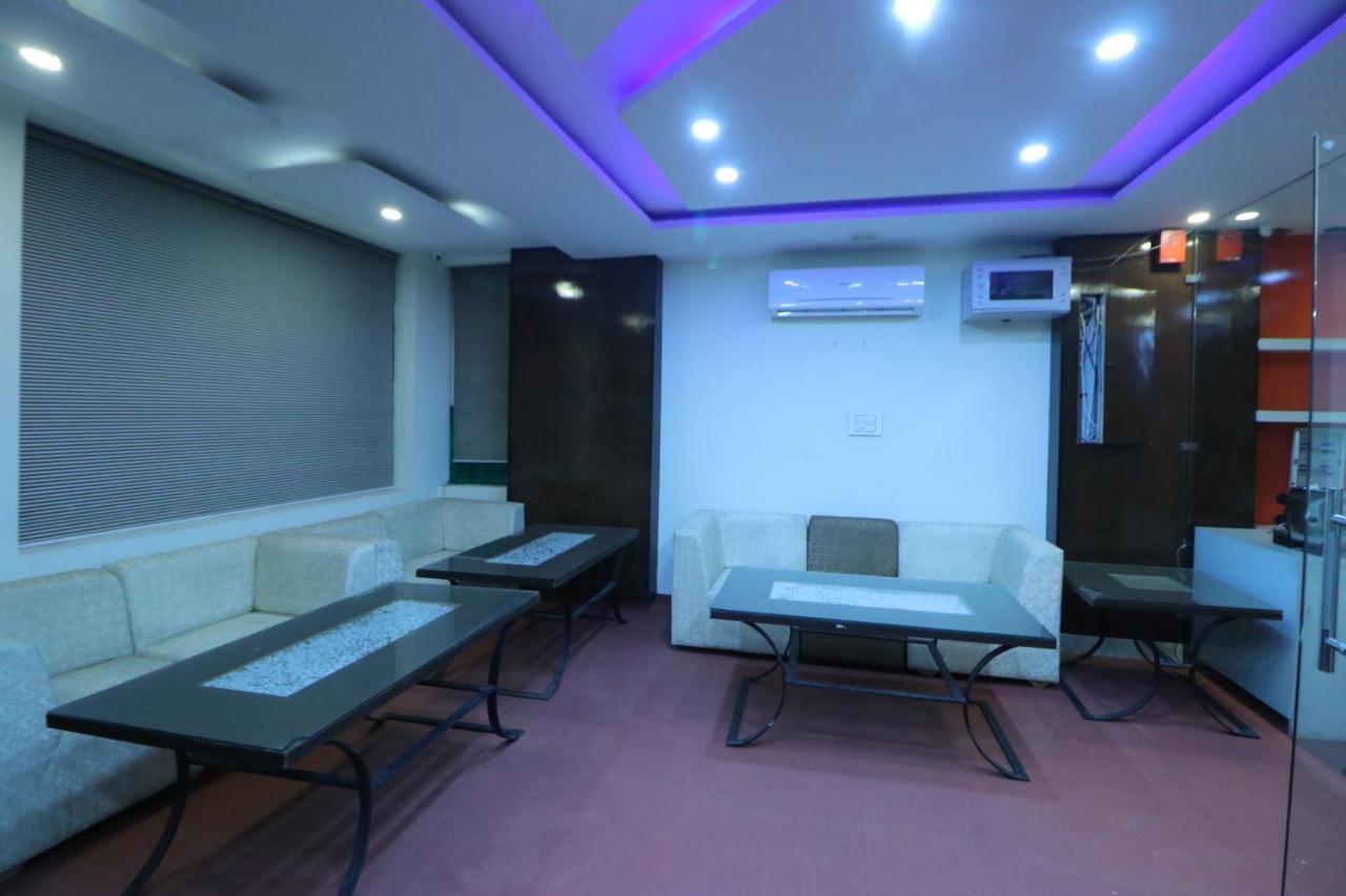 Hotel Eurasia Mohali International Airport Zirakpur Exterior foto